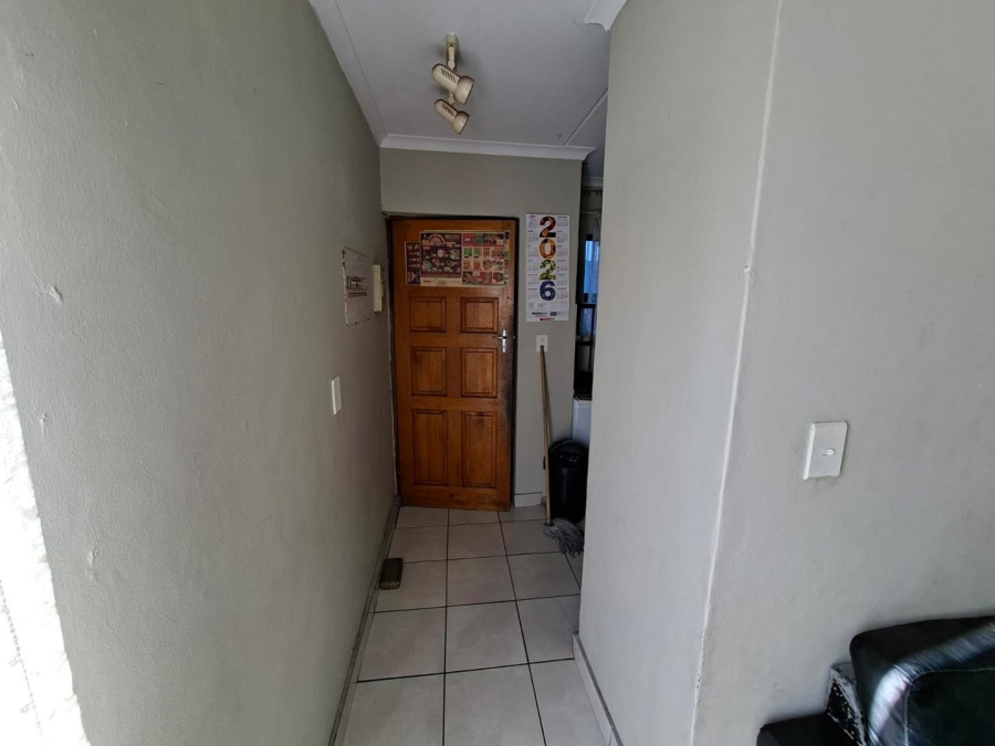 2 Bedroom Property for Sale in Sanlamhof Western Cape